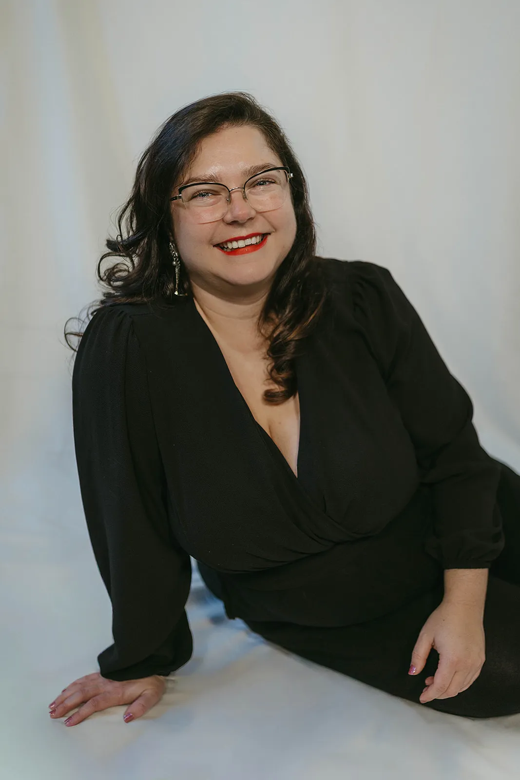 Coby Jones in some flowers